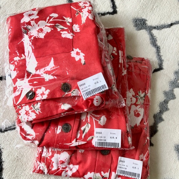 ✨NWT✨ Floral Midi Dress - Former 🎉HP🎉 - Picture 3 of 6